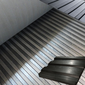 broad-ribbed-gym-flooring-rolls-gymflooringuk-4 broad-ribbed-gym-flooring-rolls-gymflooringuk-4